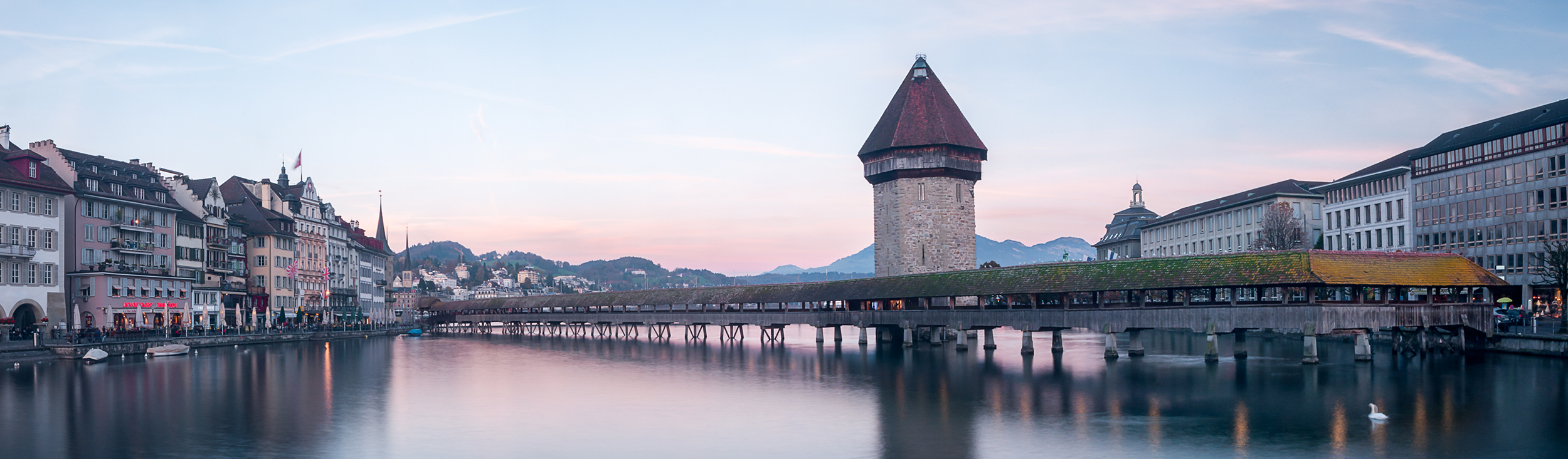 Schweiz – Depot Ihre Brücke in die Schweiz als „Tresor der Welt“ Luzern Kapellbrücke